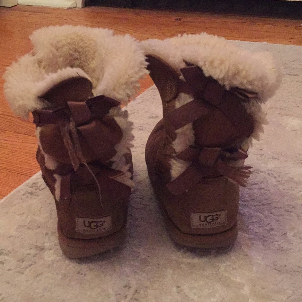 Chestnut uggs